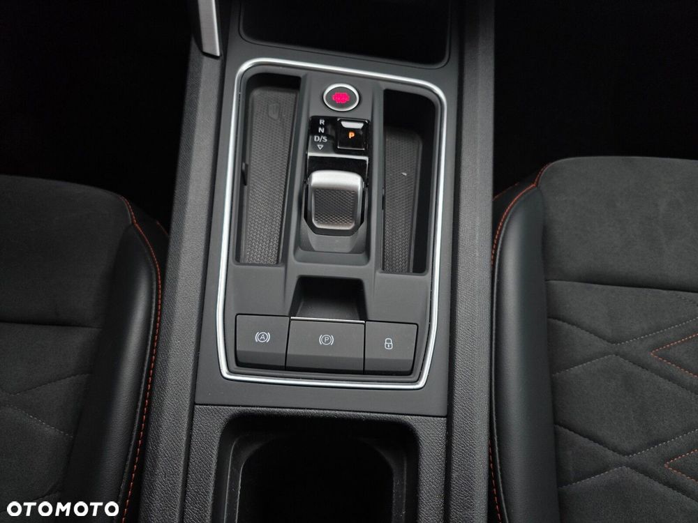Seat Leon 1.5 eTSI FR DSG - 25