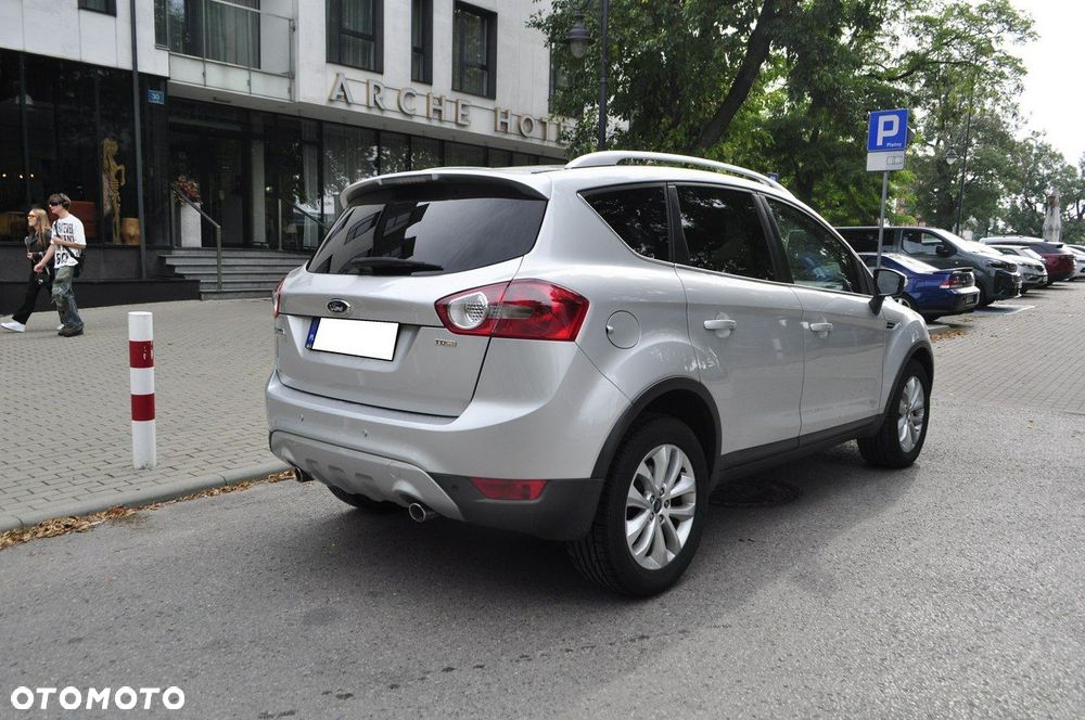 Ford Kuga - 3
