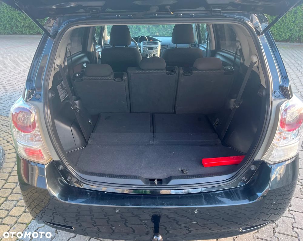 Toyota Verso 2.0 D-4D Executive - 18