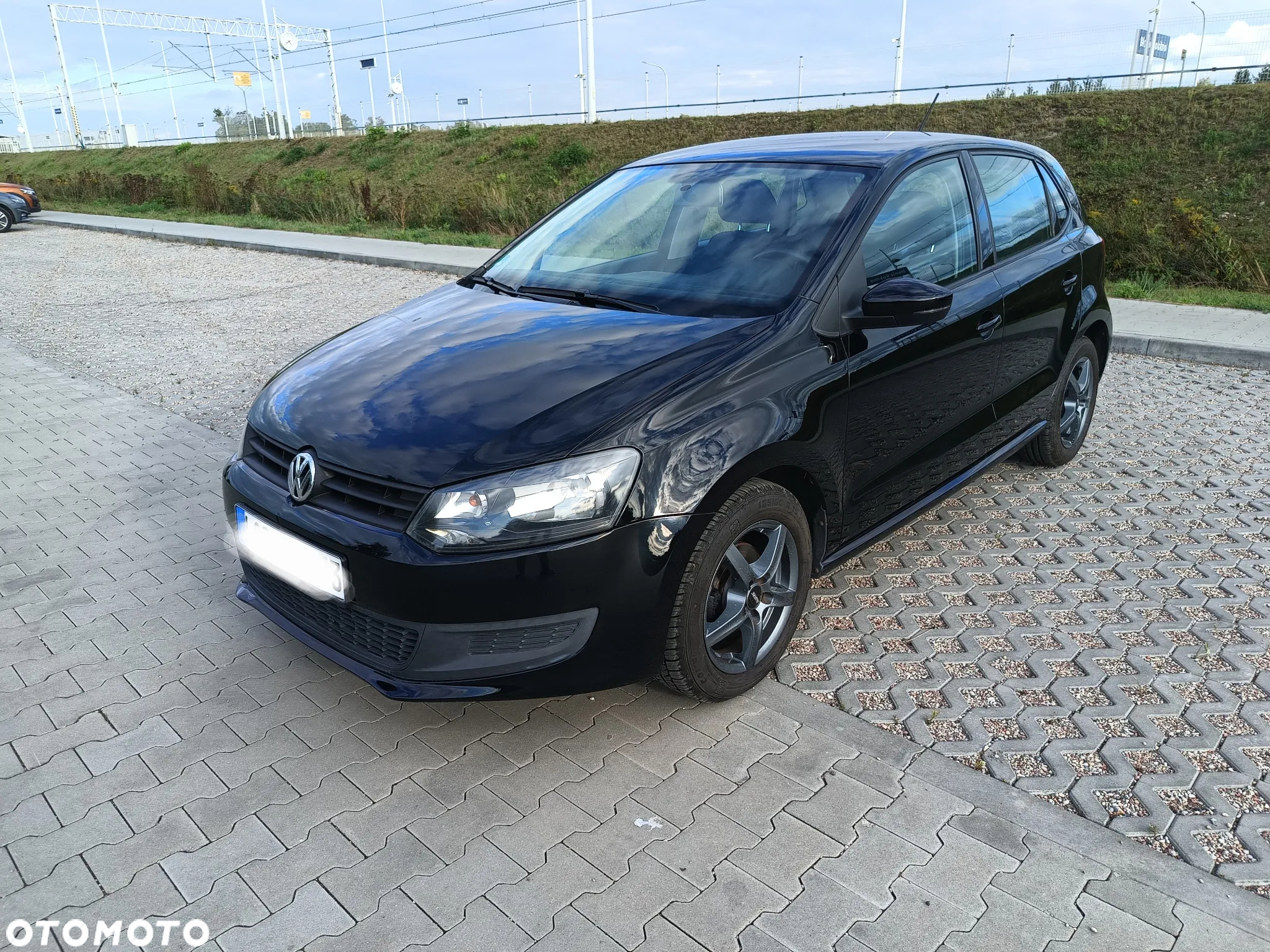 Volkswagen Polo - 2