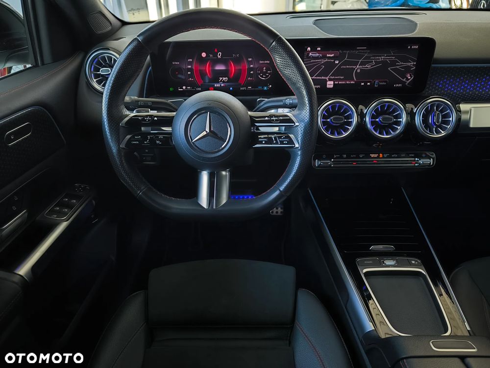 Mercedes-Benz GLB 200 AMG Line 7G-DCT - 18