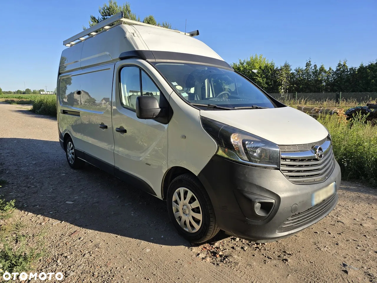 Opel Vivaro L2H2 - 2
