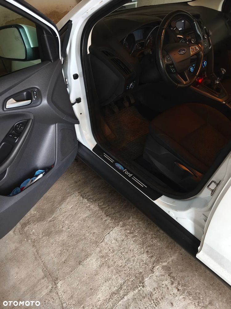 Ford Focus 1.5 TDCi Trend - 4