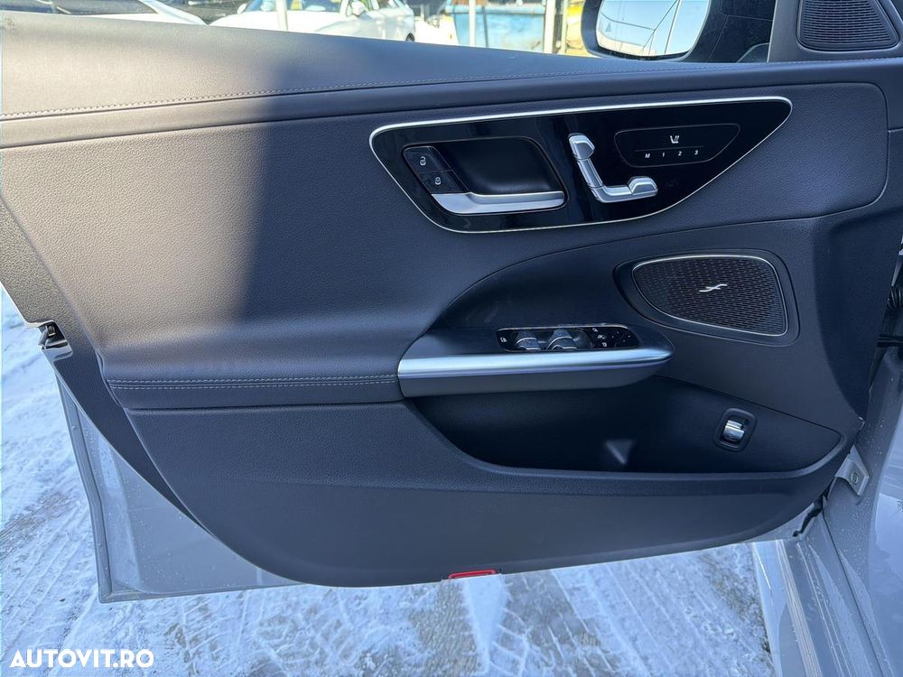 Mercedes-Benz C 300 MHEV 4MATIC - 13