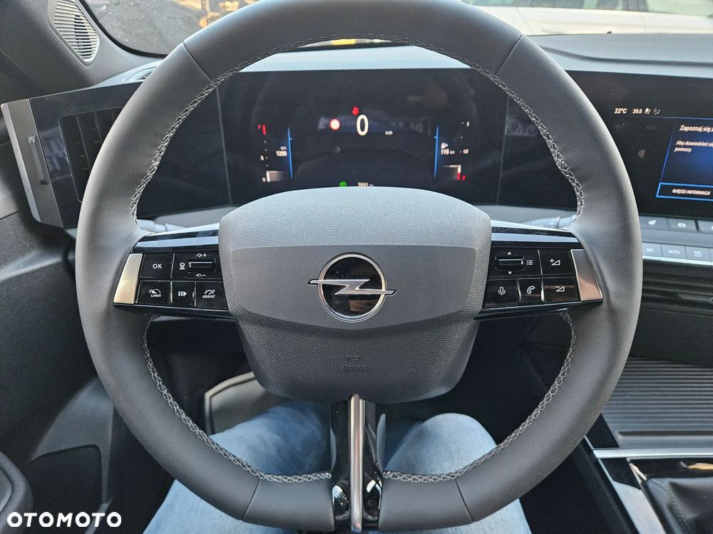 Opel Astra 1.2 Turbo Business Edition - 9