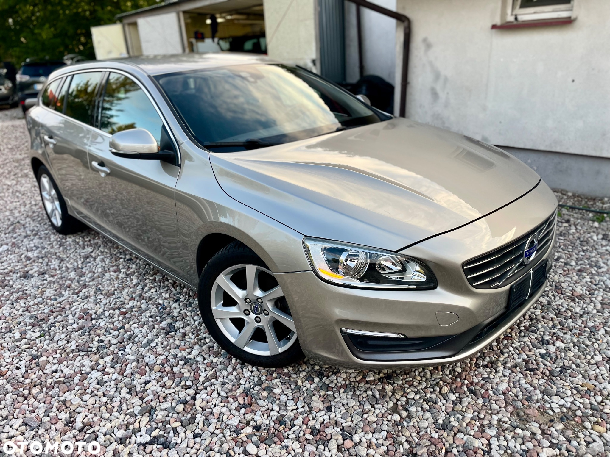 Volvo V60 D3 Geartronic Momentum - 7