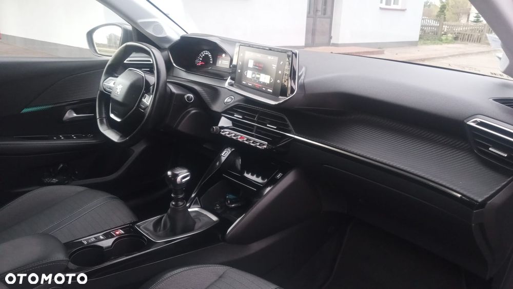 Peugeot 208 PureTech 100 Allure - 13