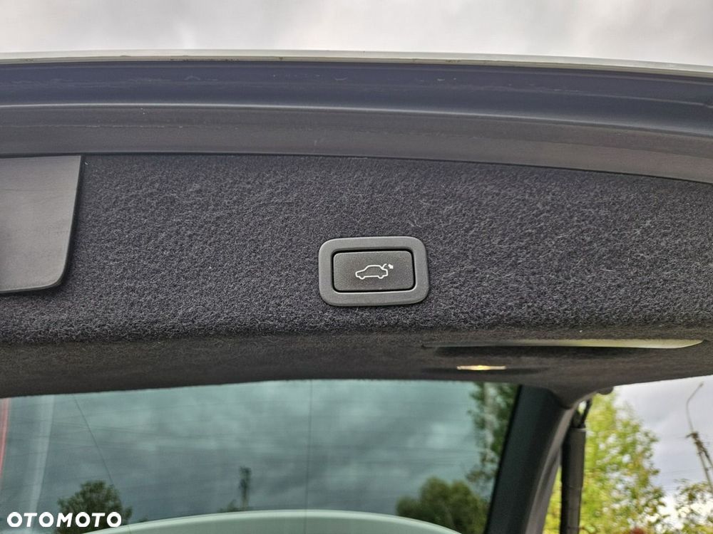 Volvo XC 60 D3 Geartronic Momentum - 21