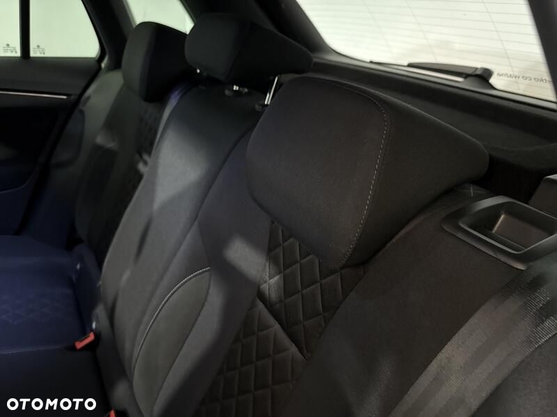 Skoda Kamiq 1.5 TSI Monte Carlo DSG - 19
