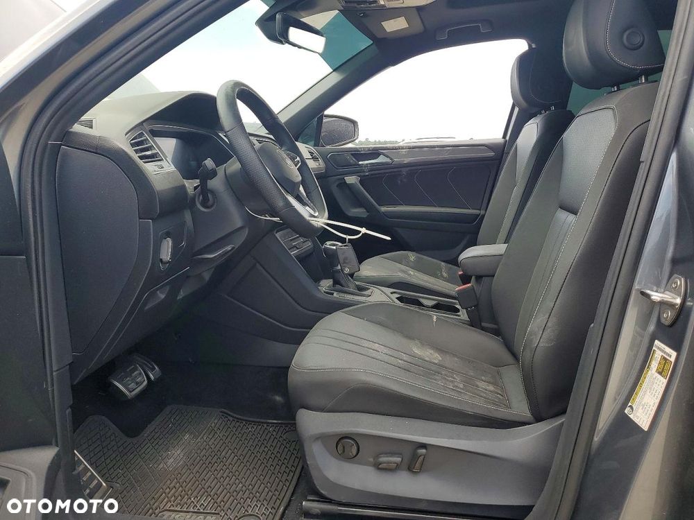 Volkswagen Tiguan - 5