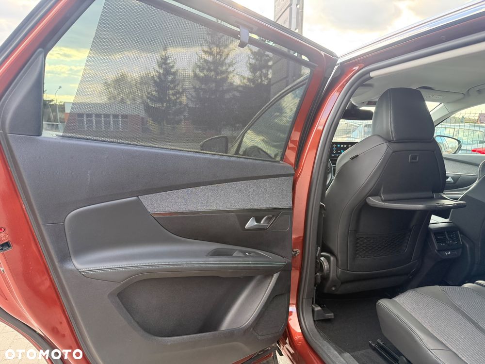 Peugeot 5008 BlueHDi 130 EAT8 Allure - 13