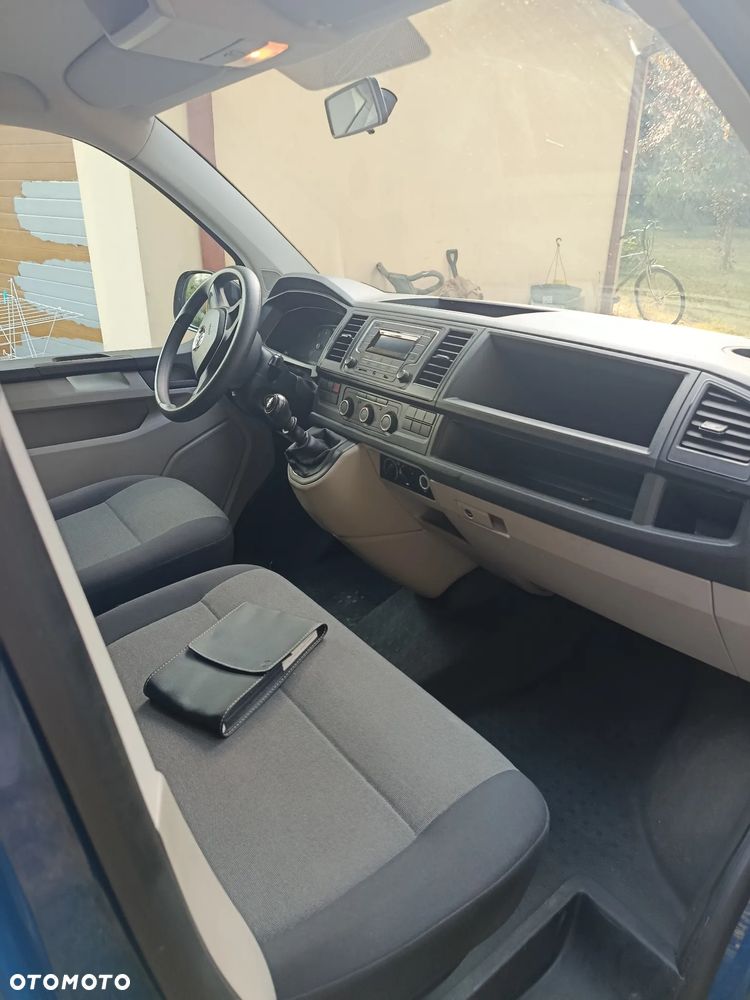 Volkswagen Transporter - 3