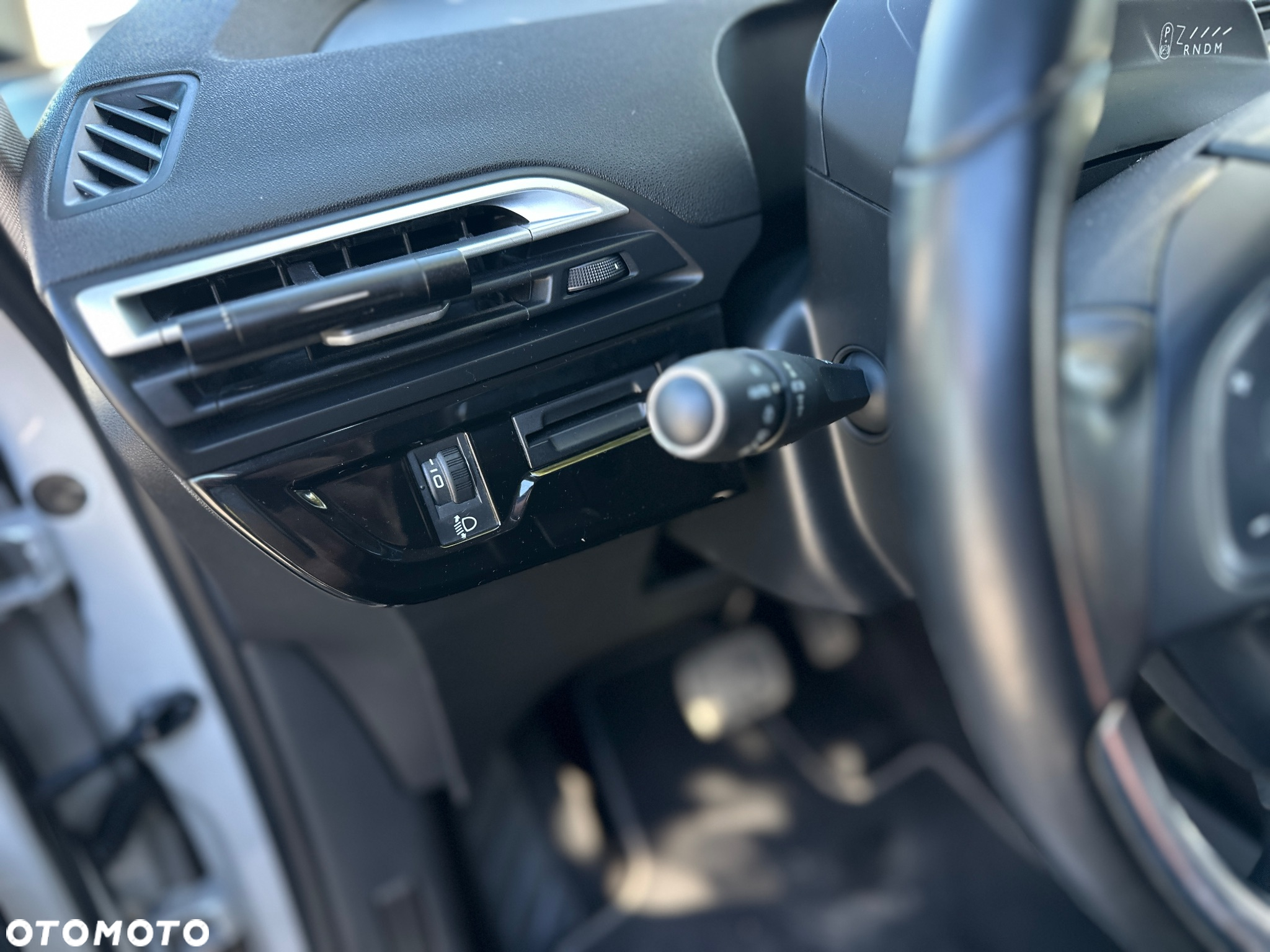Citroën C4 SpaceTourer Grand 1.5 BlueHDi Feel S&S EAT8 - 40
