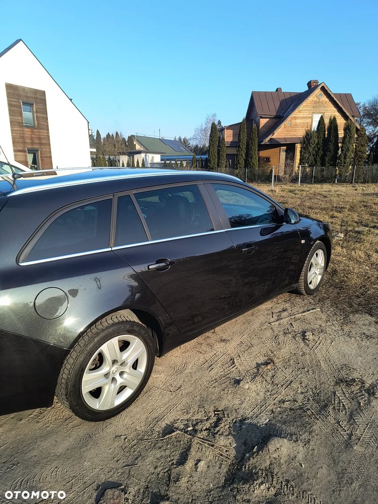 Opel Insignia CT 2.0 CDTI - 4
