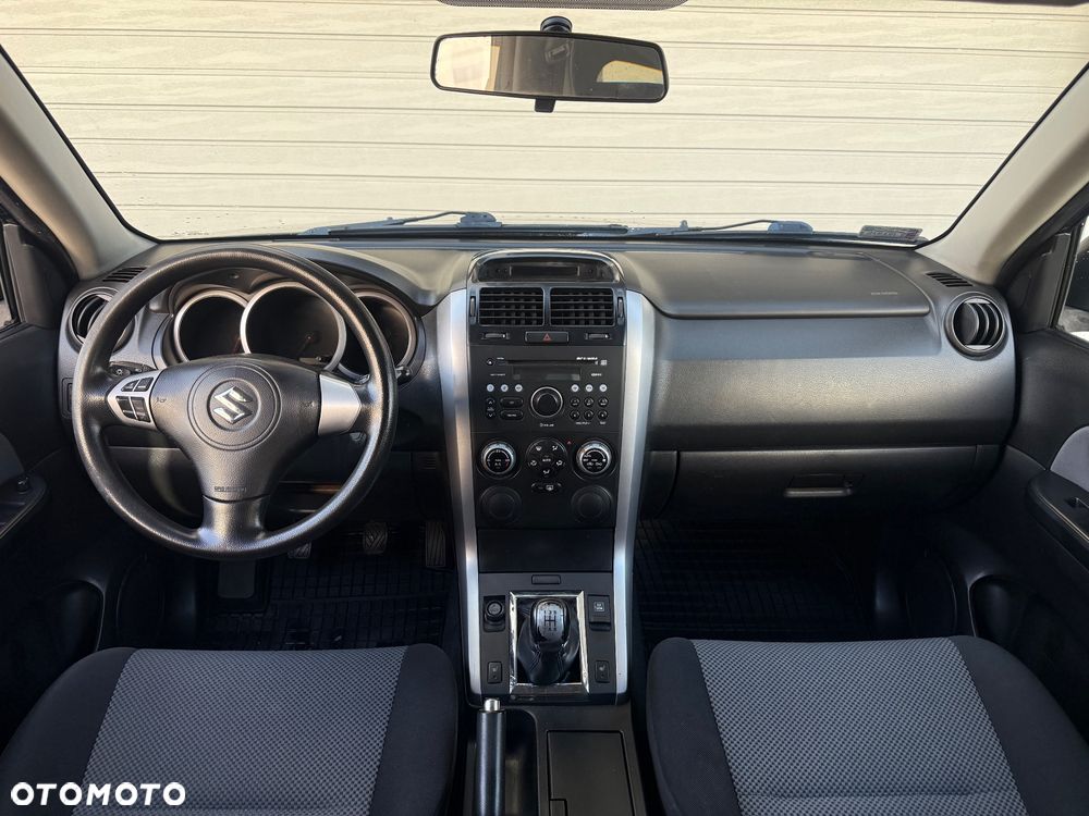 Suzuki Grand Vitara - 5