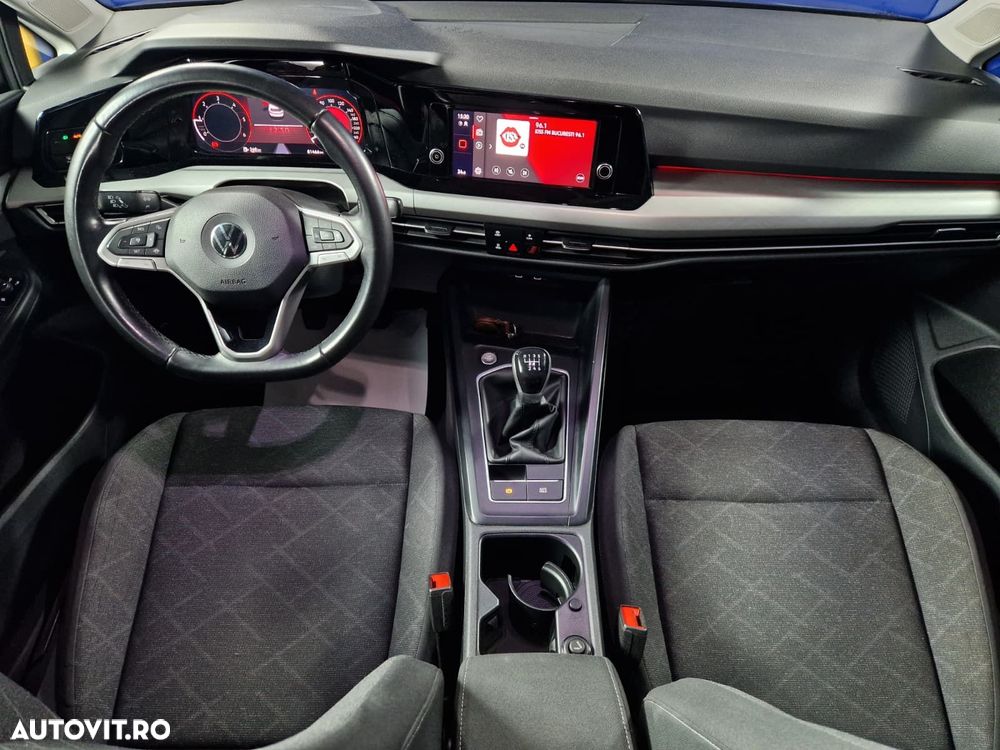 Volkswagen Golf - 12