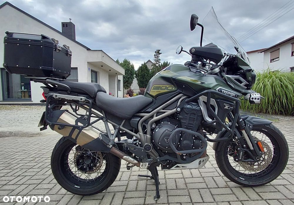 Triumph Tiger - 5
