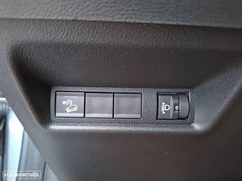 Jeep Avenger 1.2 GSE T3 Altitude - 22