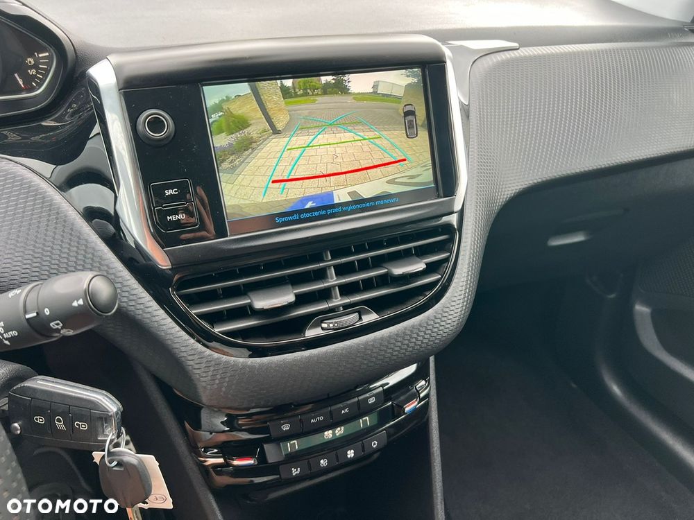 Peugeot 2008 PureTech 110 Stop&Start EAT6 GT-Line Edition - 13