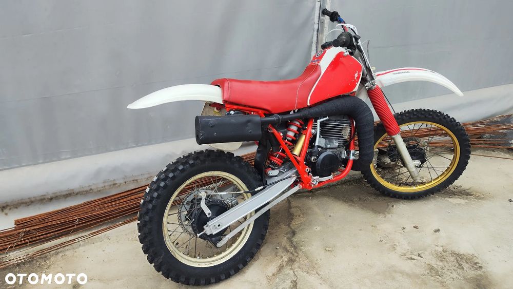 Yamaha YZ - 2