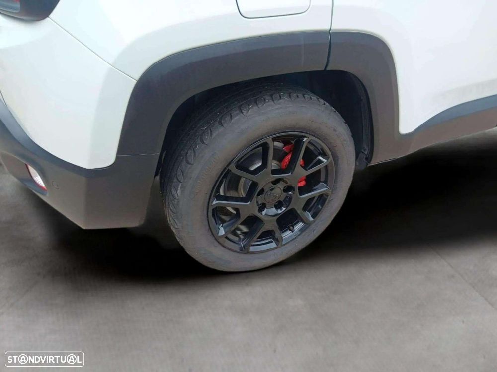 Jeep Renegade - 34