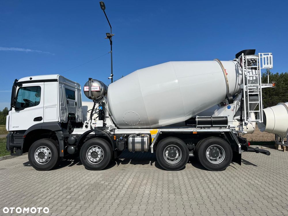 Mercedes-Benz Arocs 3740 - 3