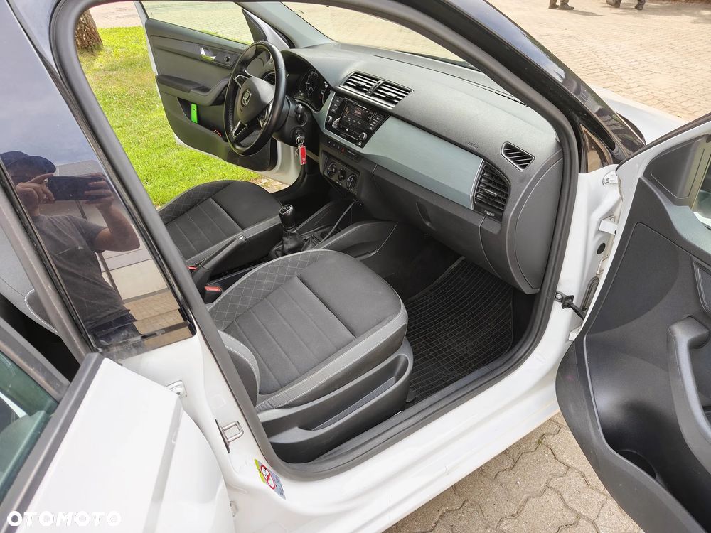 Skoda Fabia 1.0 TSI Ambition - 10