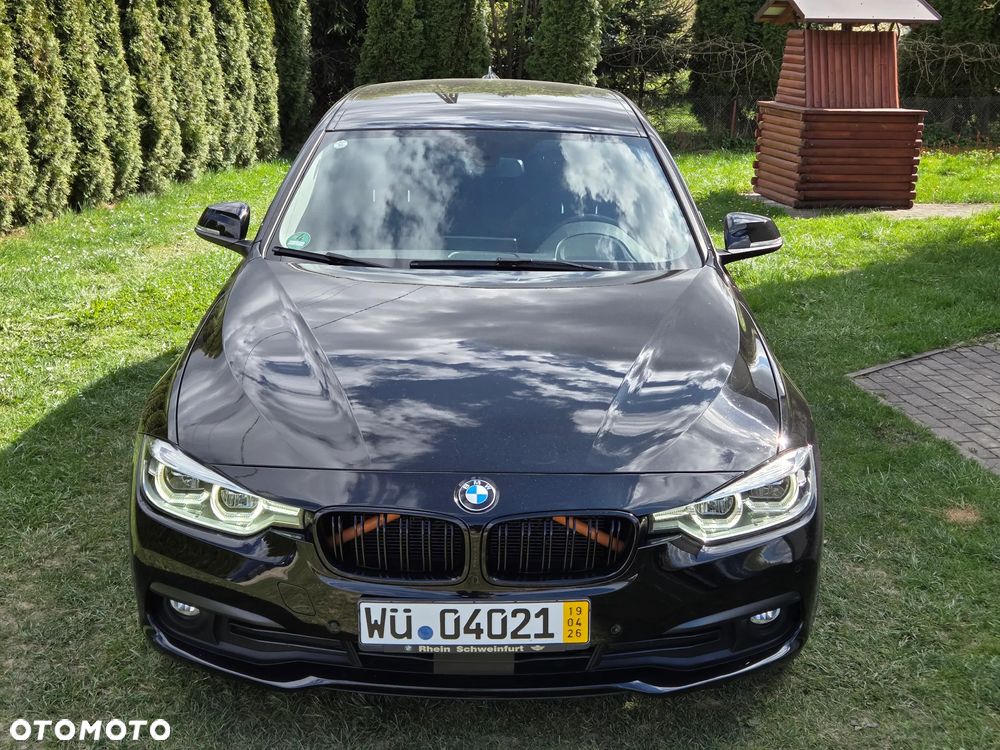 BMW Seria 3 320d Edition M Sport Shadow - 8