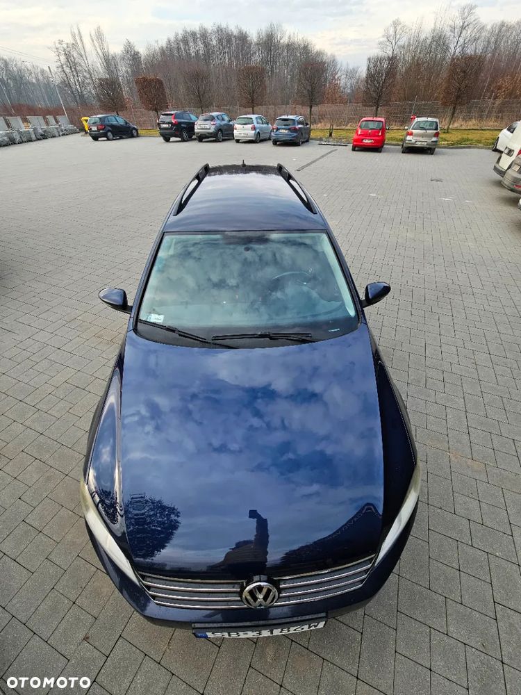 Volkswagen Passat 2.0 TDI Trendline - 9