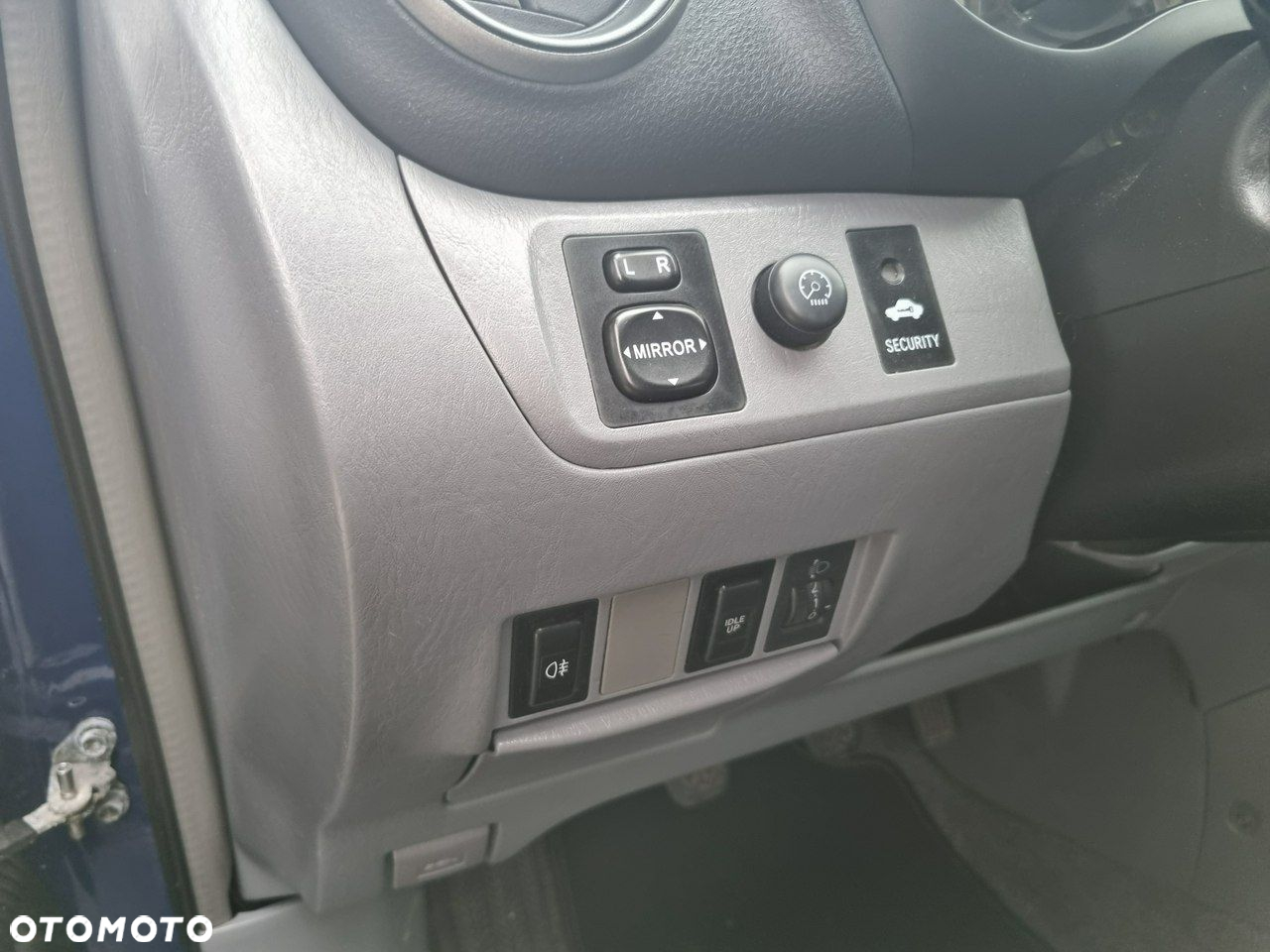 Toyota RAV4 - 13
