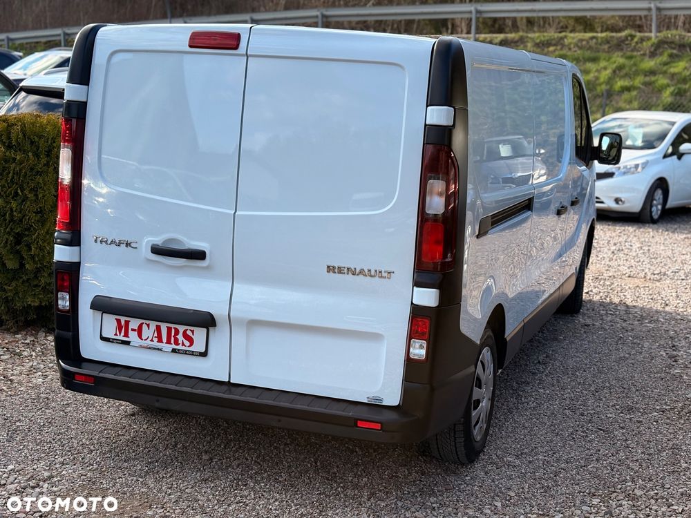 Renault Trafic 2.0 Dci 120KM L2H1 Pack Clim 2.9t - 9