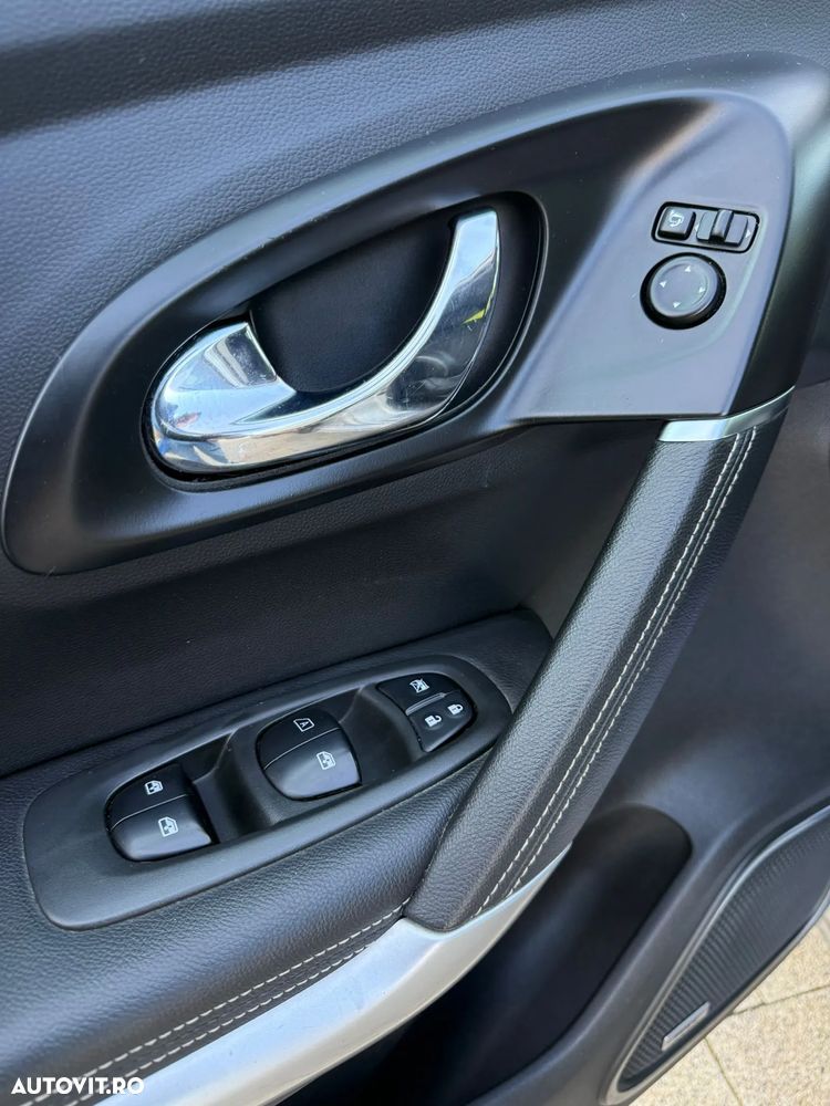 Renault Kadjar Energy dCi 130 Bose Edition - 17