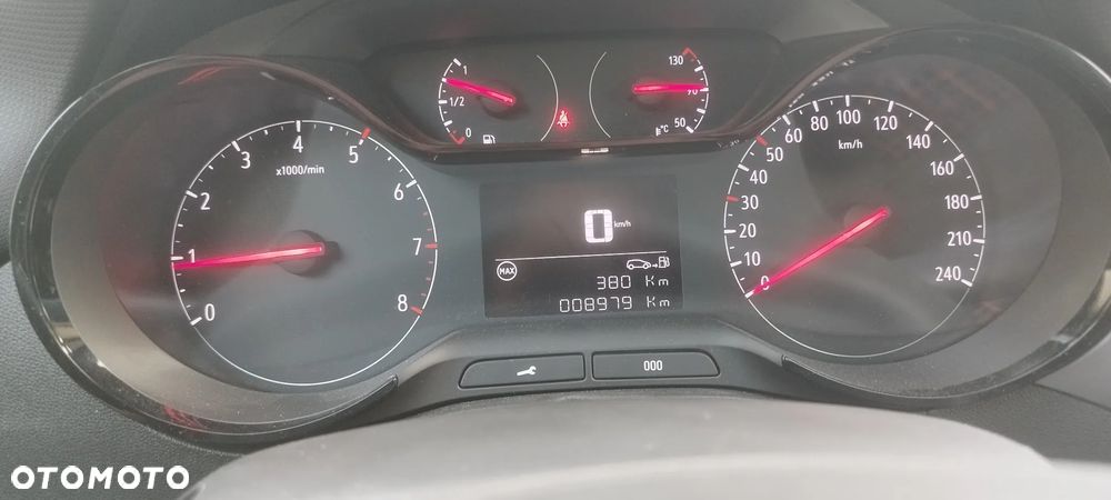 Opel Crossland X - 6
