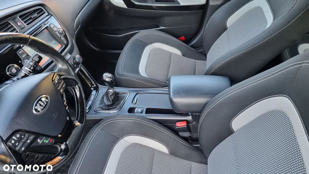 Kia Ceed 1.6 CRDi XL - 4
