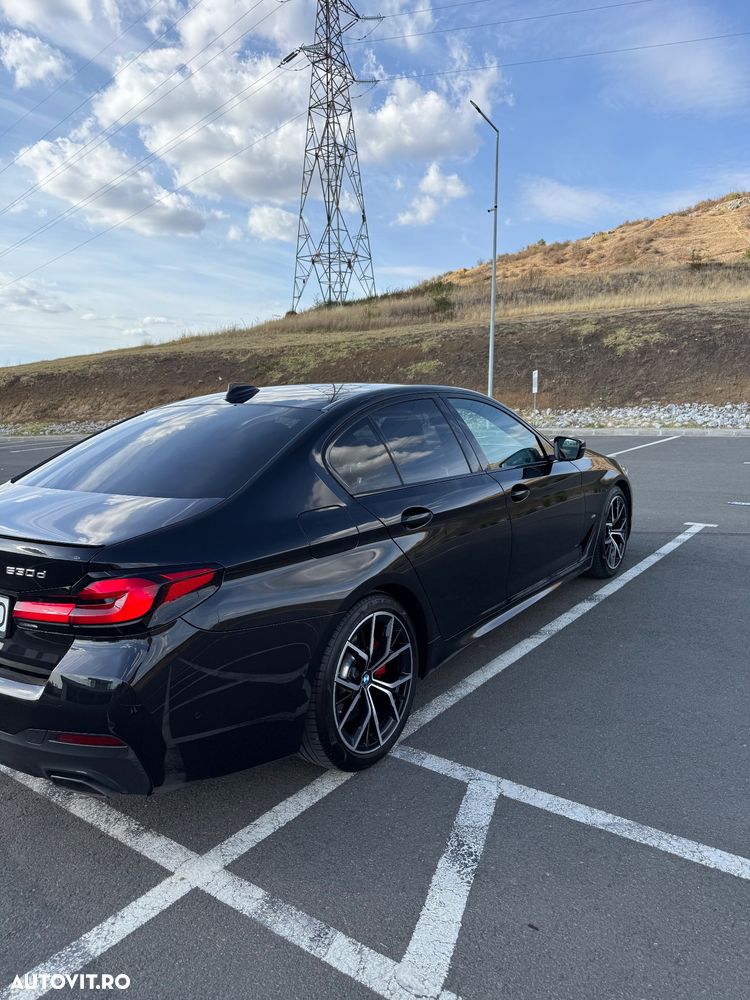 BMW Seria 5 530d xDrive AT MHEV - 4