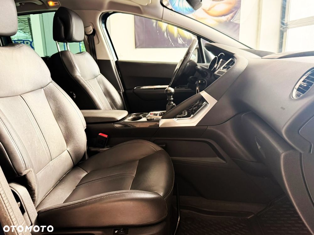 Peugeot 3008 1.2 PureTech Active - 24