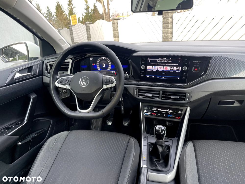 Volkswagen Polo 1.0 TSI OPF R-Line - 26
