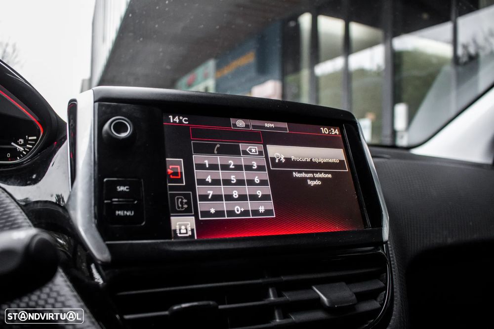 Peugeot 2008 1.2 PureTech GT Line - 37