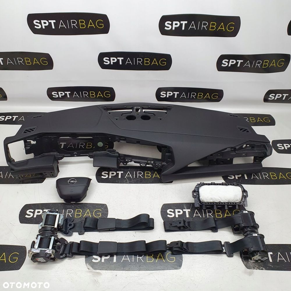OPEL ASTRA L 6 VI DESKA ROZDZIELCZA KONSOLA KOKPIT PULPIT PODUSZKI AIRBAG AIR BAG PASY KIT SET - 1