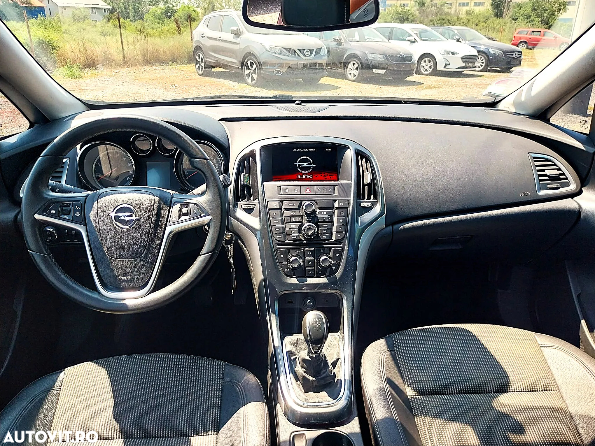 Opel Astra 1.4 Turbo Cosmo - 8