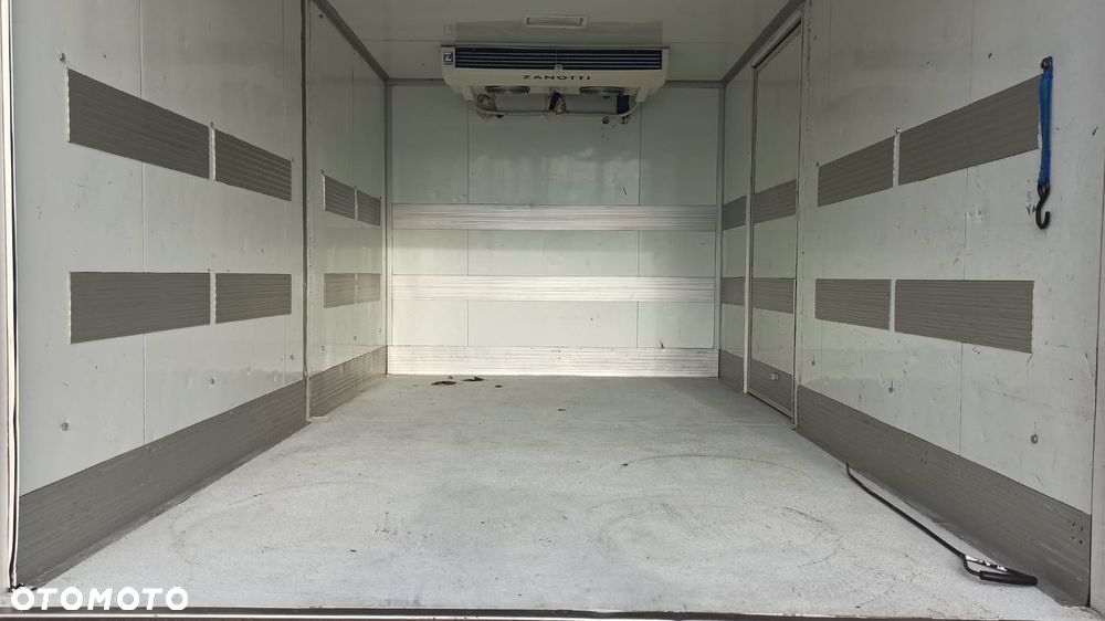 Mercedes-Benz Sprinter 313 - 8