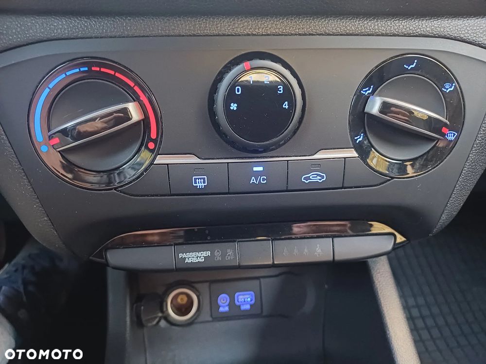 Hyundai i20 1.2 BlueDrive Classic + - 18