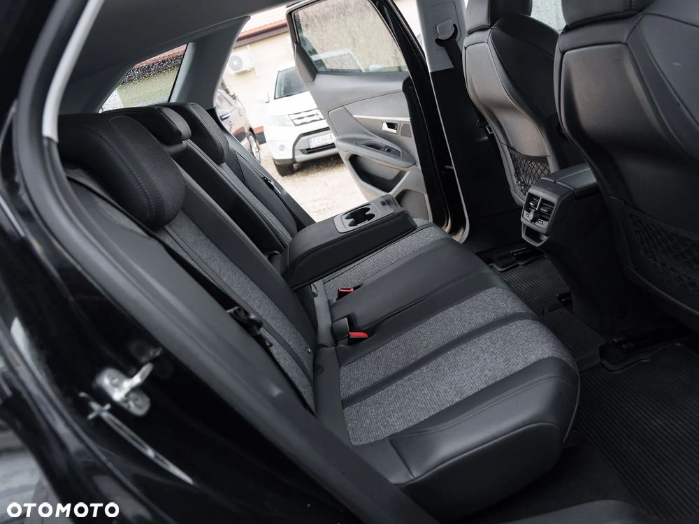 Peugeot 3008 BlueHDi 130 Stop & Start EAT8 Allure - 13