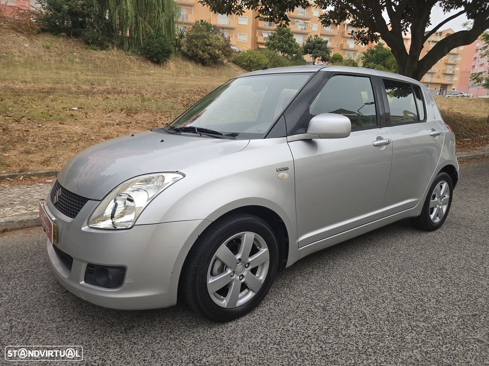 Suzuki Swift 1.3 DDiS GLX - 7