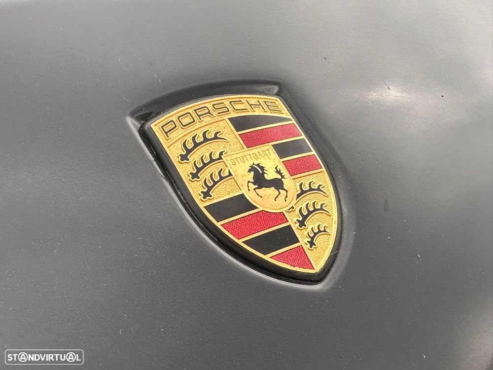 Porsche Cayenne S 4.5 V8 de 2008 para peças - 20