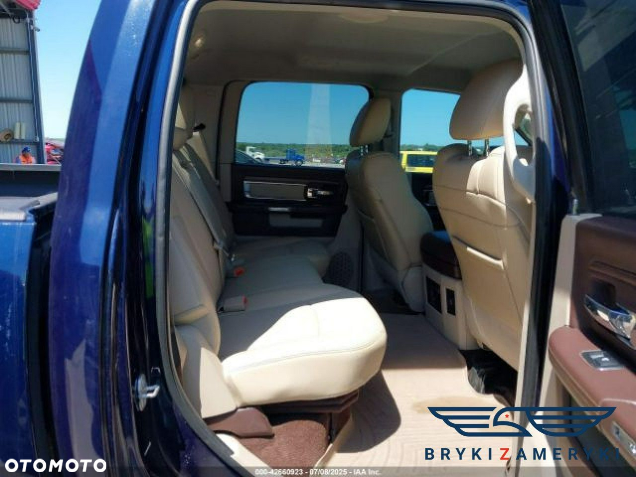 RAM 1500 - 10
