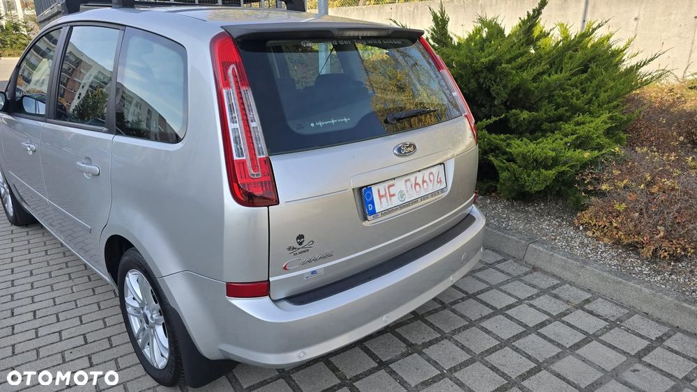 Ford C-MAX 1.8 Ghia - 36