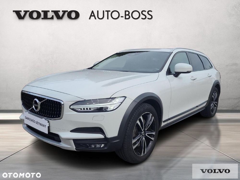 Volvo V90 Cross Country