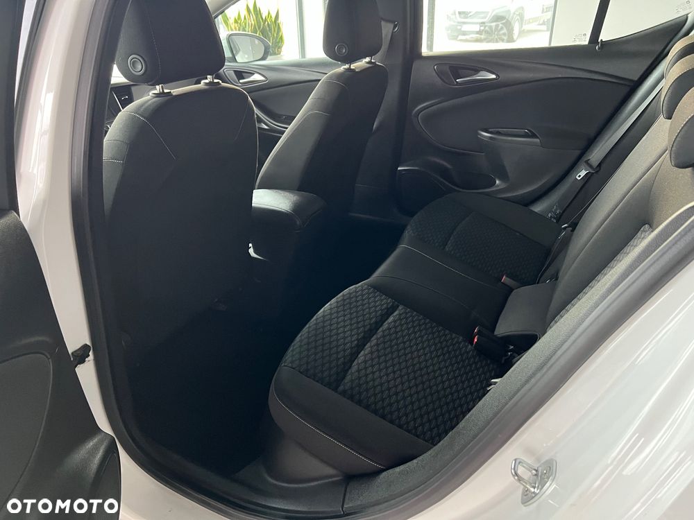 Opel Astra - 23