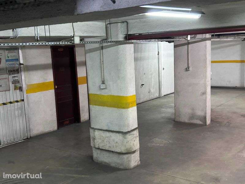 Garagem Box em Fitares - Grande imagem: 4/4